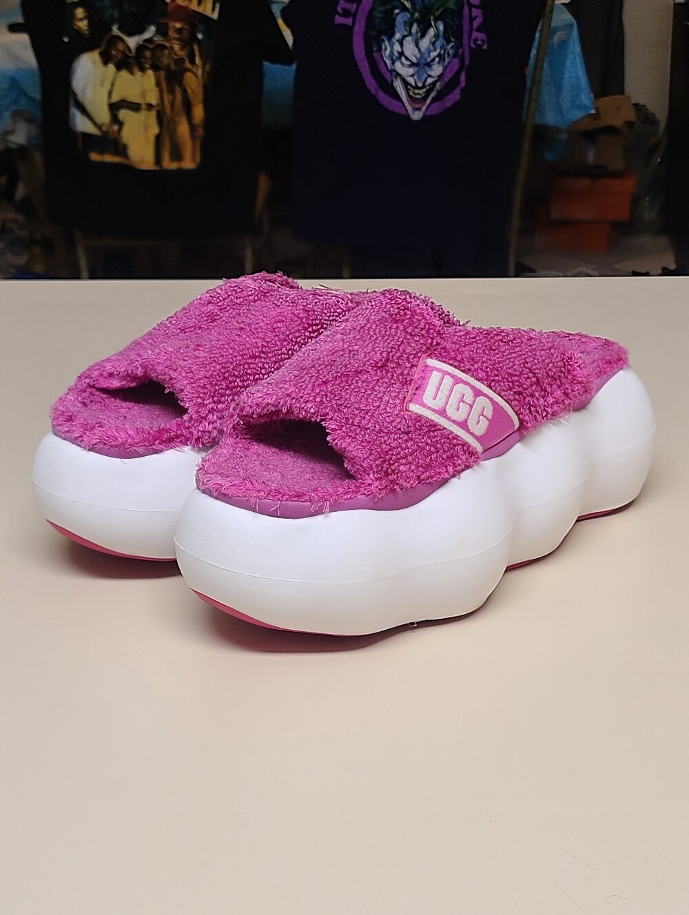 Ugg Sugarcloud extra chunky platform slide sandals size 9